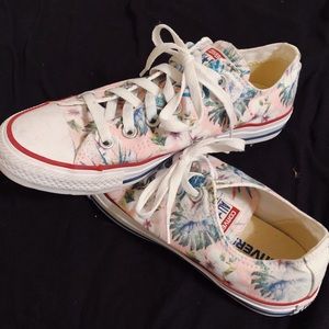 Hawaiian Print Converse